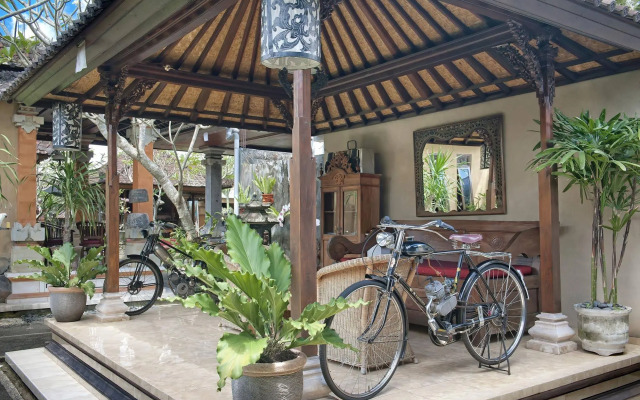 Teja Homestay