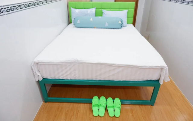 Winter Spring Homestay Center
