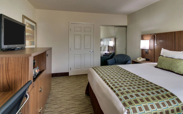 The Stevenson Monterey