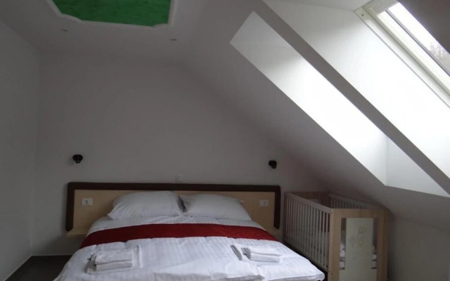 Apartments Olimian