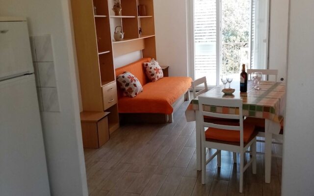 Seafront Apartment Dana