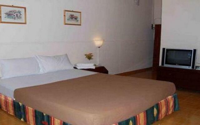 Bougainvilla Resort