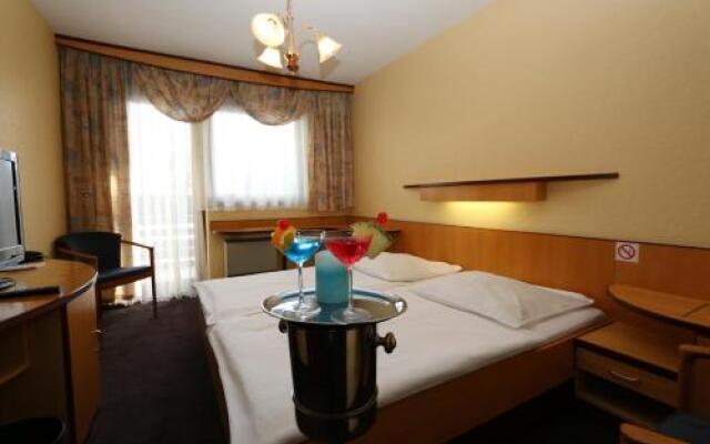 Krona Hotel - Domzale