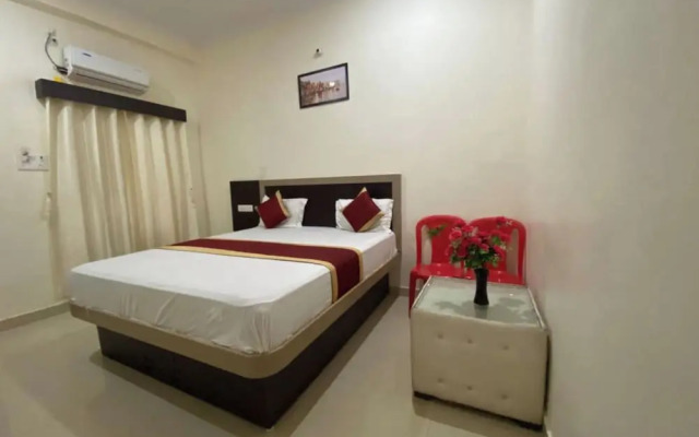 Goroomgo Nath Palace Varanasi