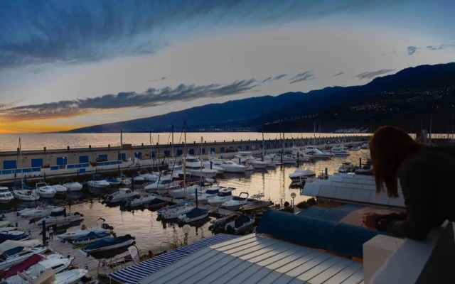 Radazul Marina Seafront 13