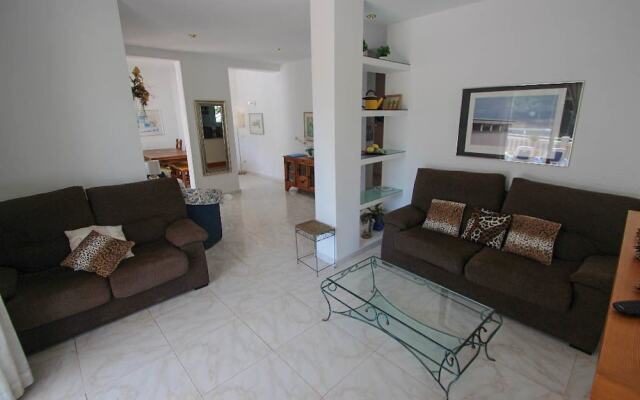 Suerte - sea view villa with private pool in Moraira
