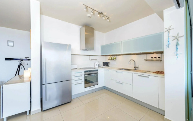 Silver Sands Penthouse