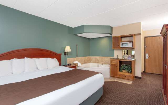 AmericInn by Wyndham Chippewa Falls