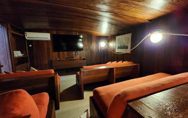 Villa Raphael