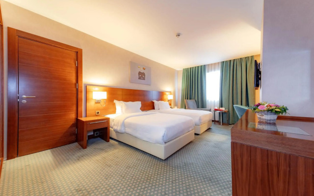 Nevali Hotel