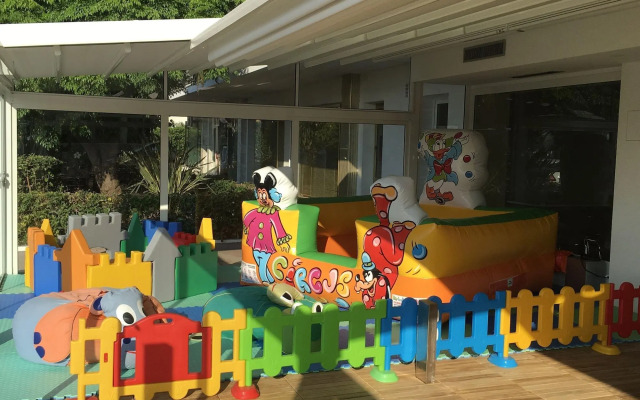 La Dolce Vita Hotel