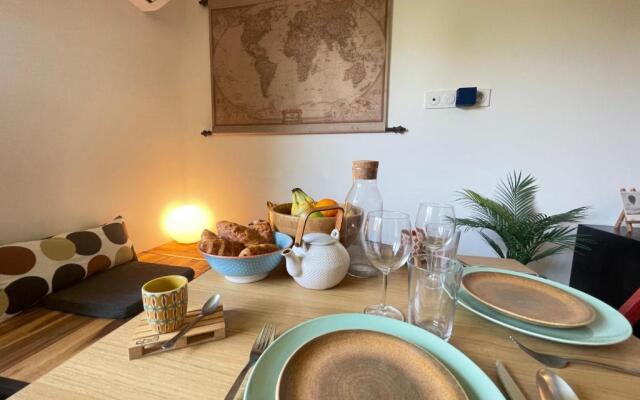 Glob'Trotteur Terrasse Centre-ville FastWifi