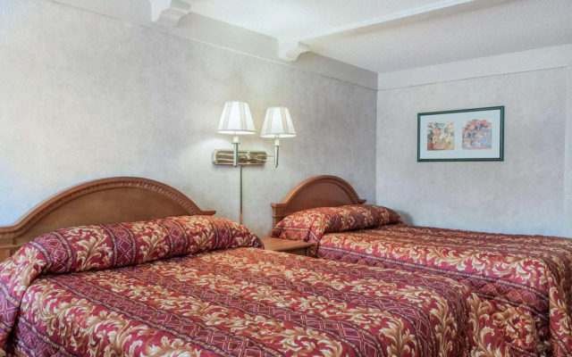 Travelodge by Wyndham Elkton University Area