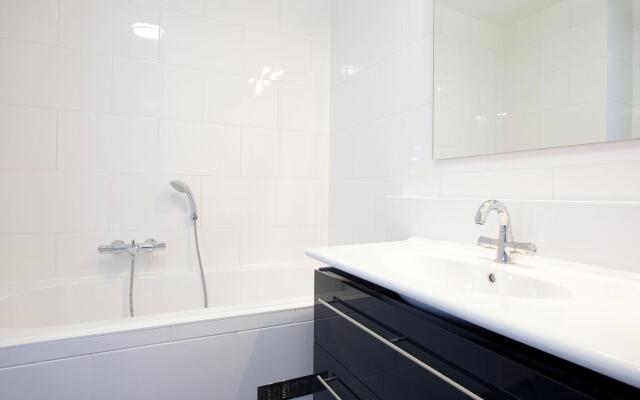 Modern apartment, at just 500 m from Scheveningen