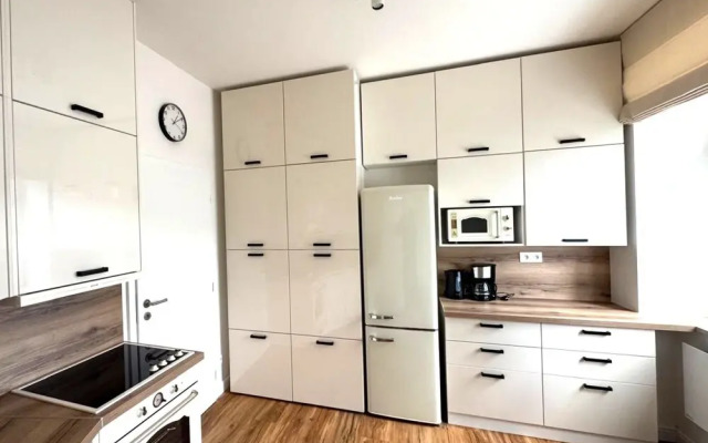 Short Way Apartments GPH