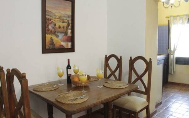 Casa Las Chozas