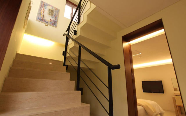 Yuwon Hotel