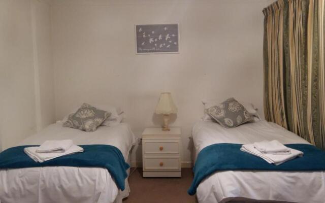 Clarence Road Apartment