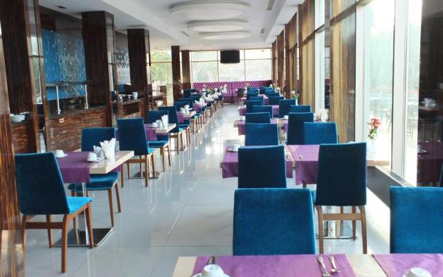 Hotel Buyuk Saruhan