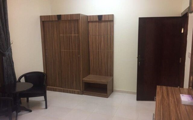 Golden Marina Suites 1