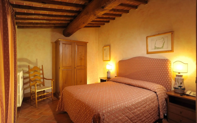 Hotel Fattoria degli Usignoli and Residence