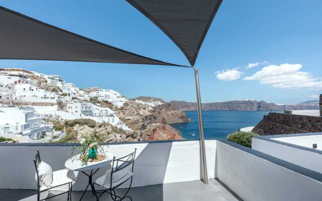 Pearl of Caldera Oia Boutique Hotel