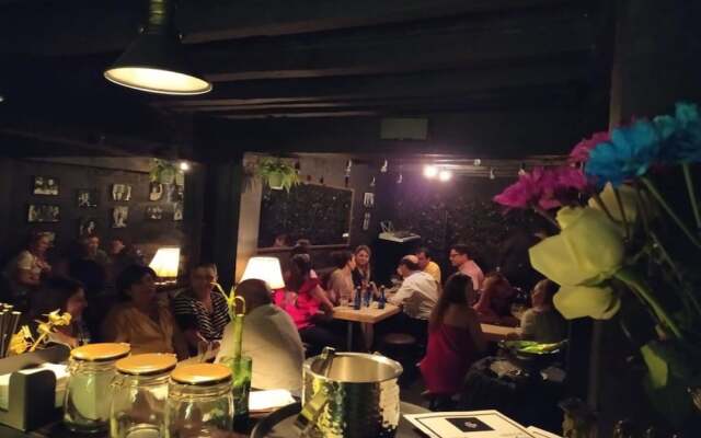 El Castillo Del Marquez