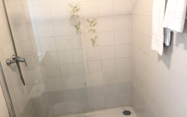 T&H Novelty 113 Family Apartment Salou