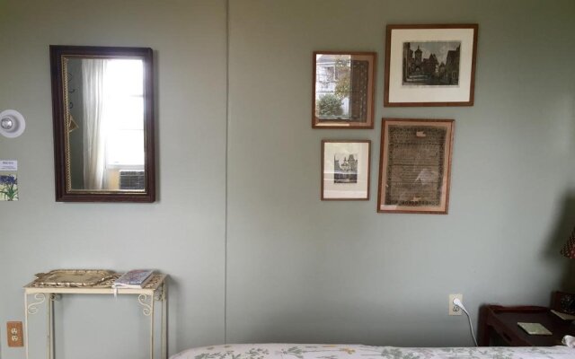 Harrington House Bed & Breakfast