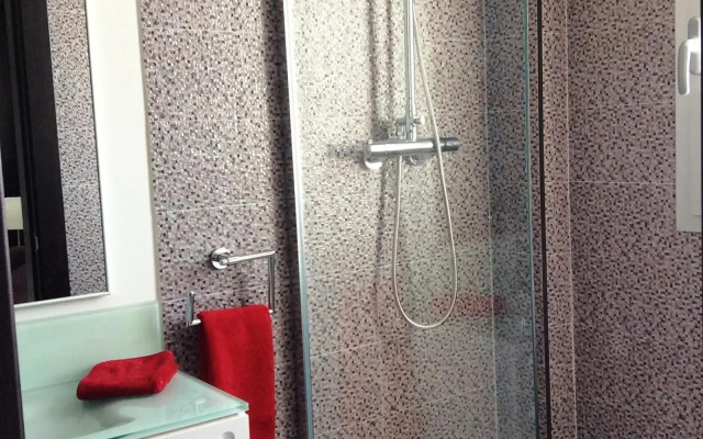 Luxury suite apartment