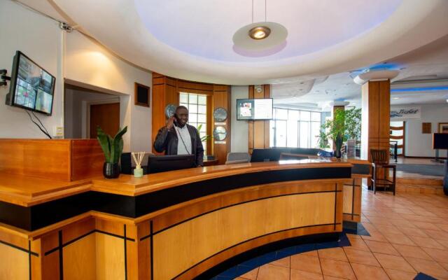 Ocean Breeze Hotel