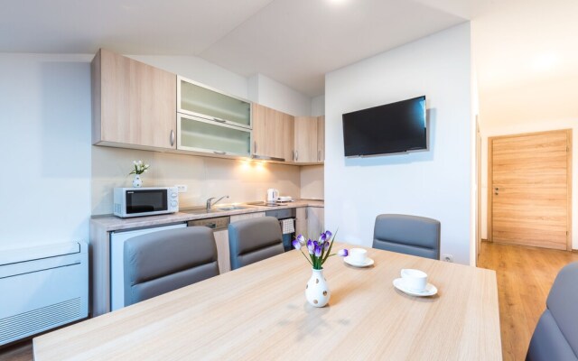 Apartments Rilovic, City and Sea view apartments