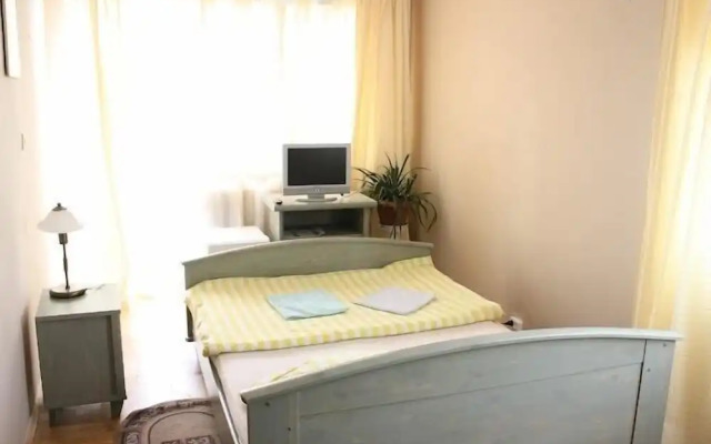 Motelik Mister