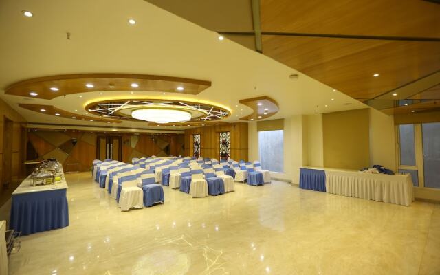 OYO 9319 Hotel Gurveer Royal