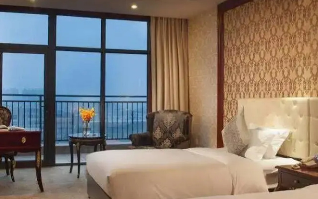 Kangcheng Sunshine Regency Hotel