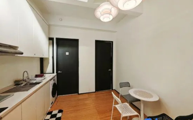 158A GeorgeTown Night View/Romantic Couples/Family/Attractions/Pool/Amenities – Kitchen – George Town