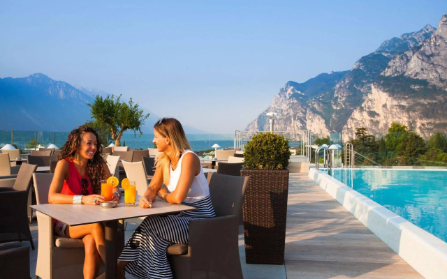 Hotel Kristal Palace - Tonelli Hotels - Adult Friendly