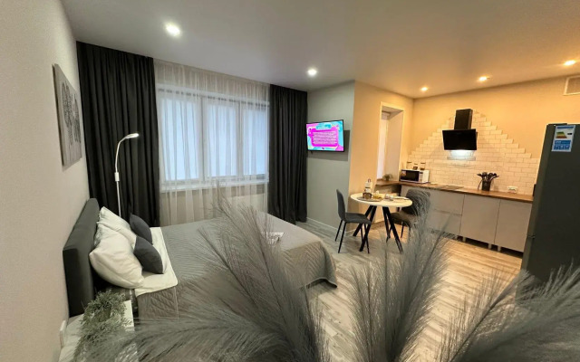 Апартаменты на улице Короленко 7