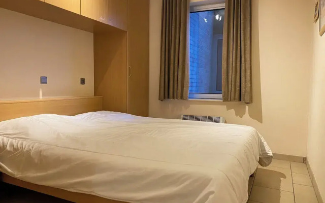 Apartment in Nieuwpoort by the Beach