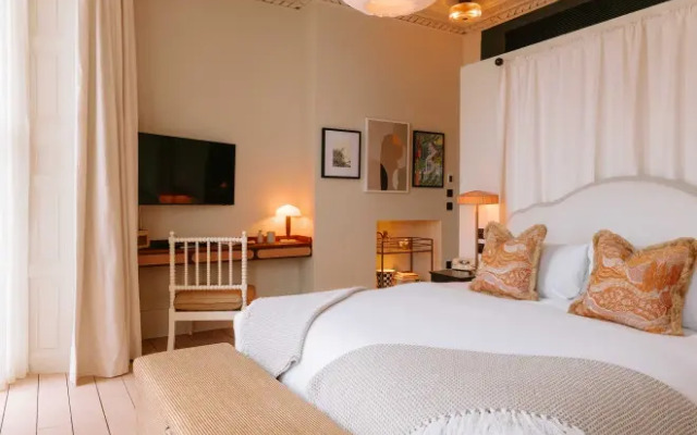 No.124 by GuestHouse, Brighton