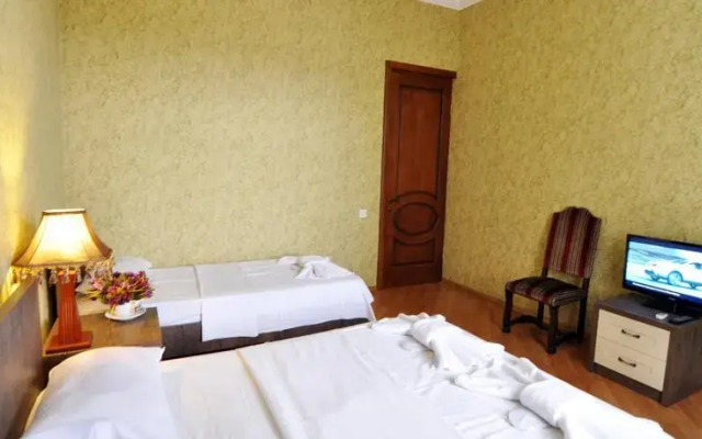 Fenix Hotel