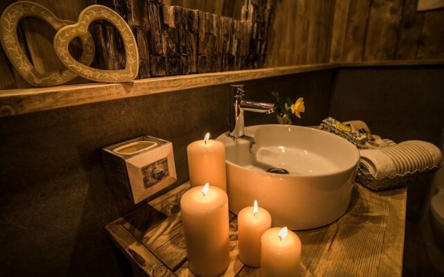 Tenuta Poggio Rosso Glamping