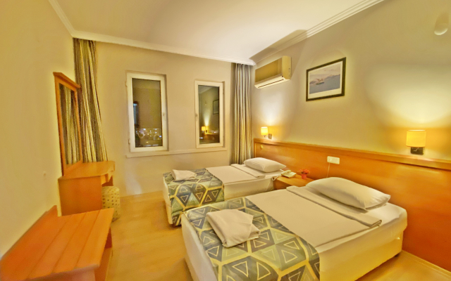 Select Apart Hotel
