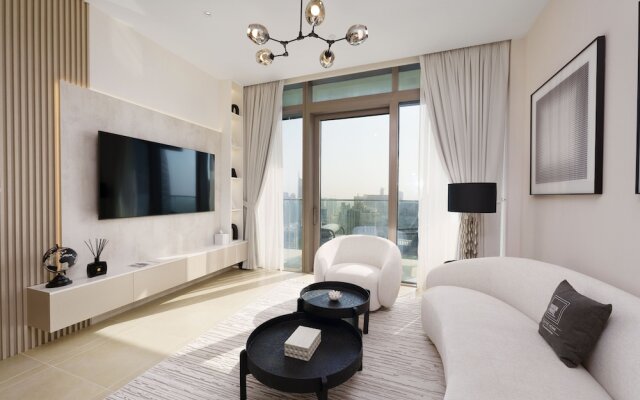 Maison Privee - Modern Luxury Apt w/ Spectacular Dubai Marina Vws