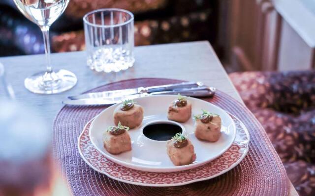 Red Roof Inn & Suites Denton