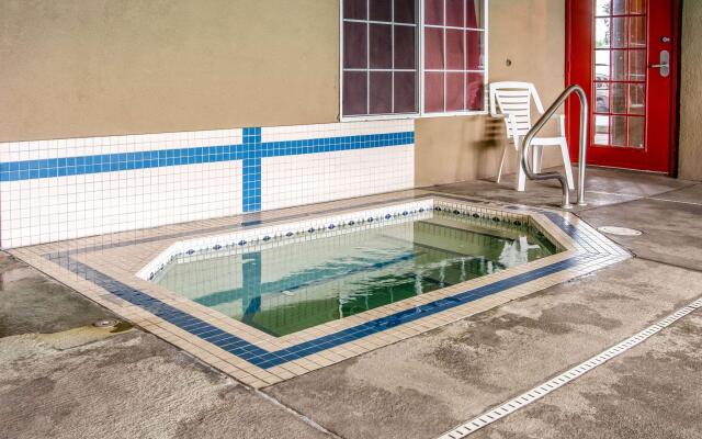 Econo Lodge Southeast Portland