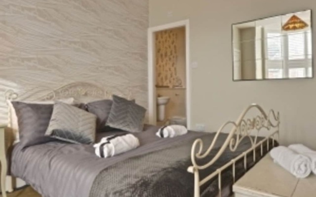 Rockcliffe Boutique 2-bed Apartment in Whitby