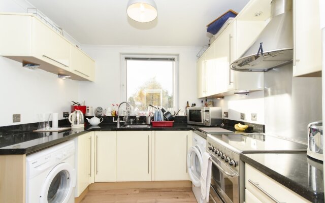 City Apartment With Rural Charm