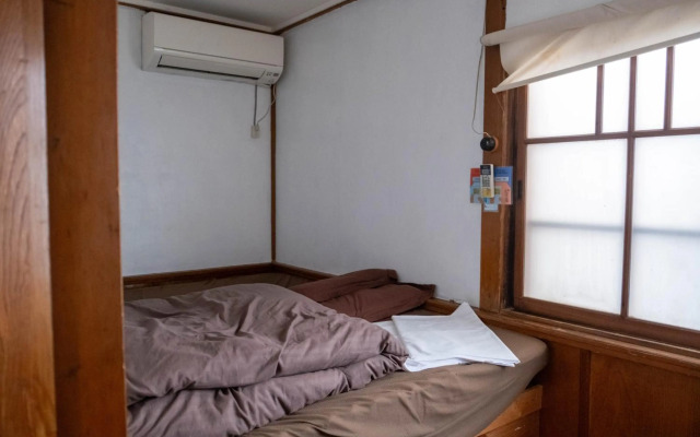 WORLDTRECK DINER & GUESTHOUSE - Pise - Hostel