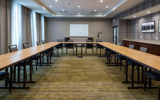Courtyard by Marriott Kansas City Olathe